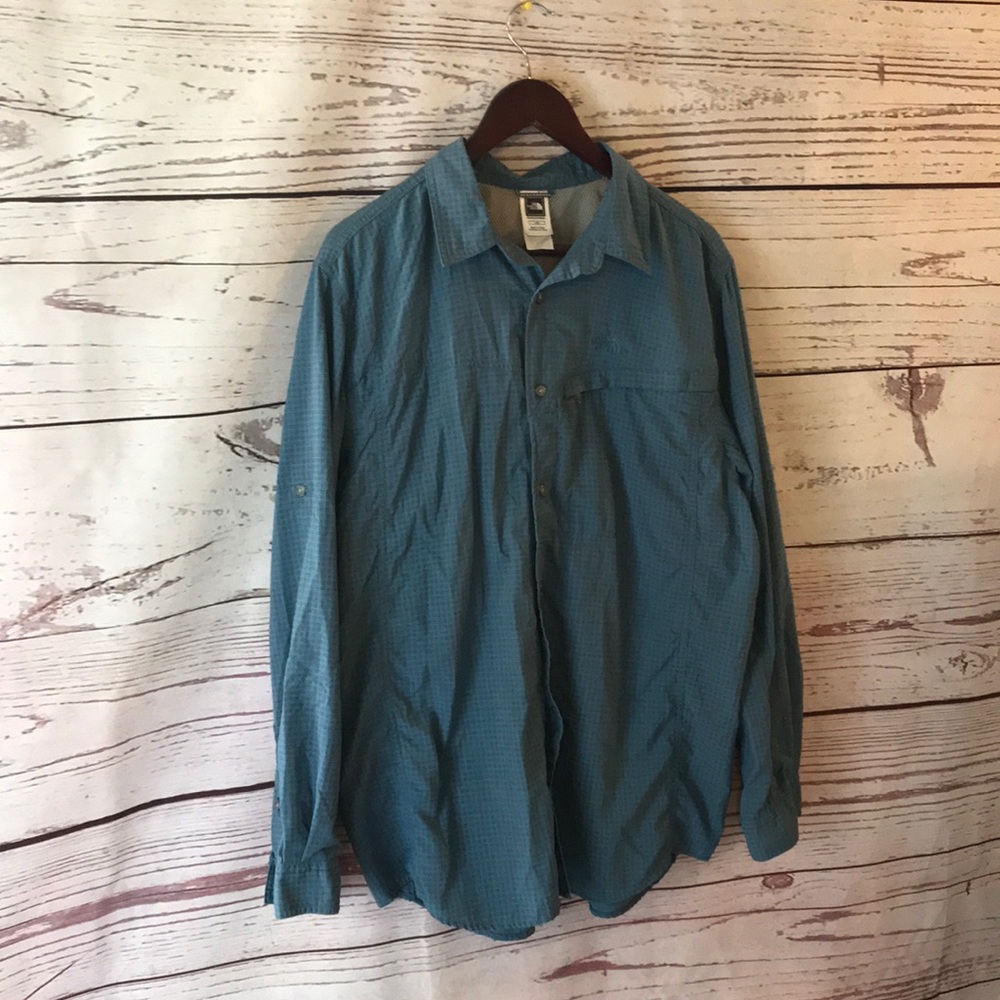 The North Face vented casual button up shirt
